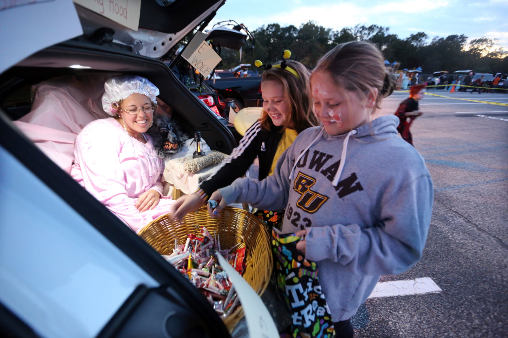 Deerfield Trunk or Treat